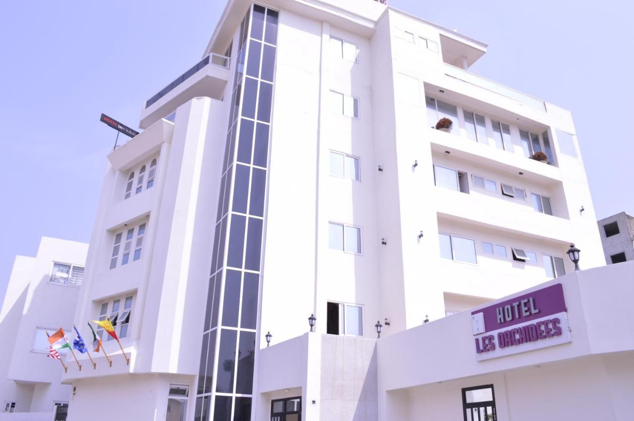 Hotel Les Orchidées Cotonou Esterno foto